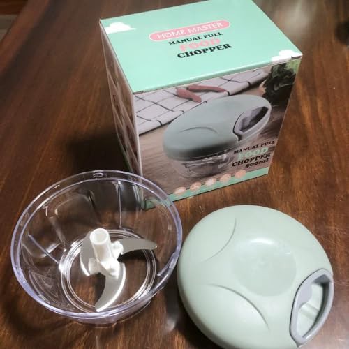 Manual onion chopper with storage container — photo 5
